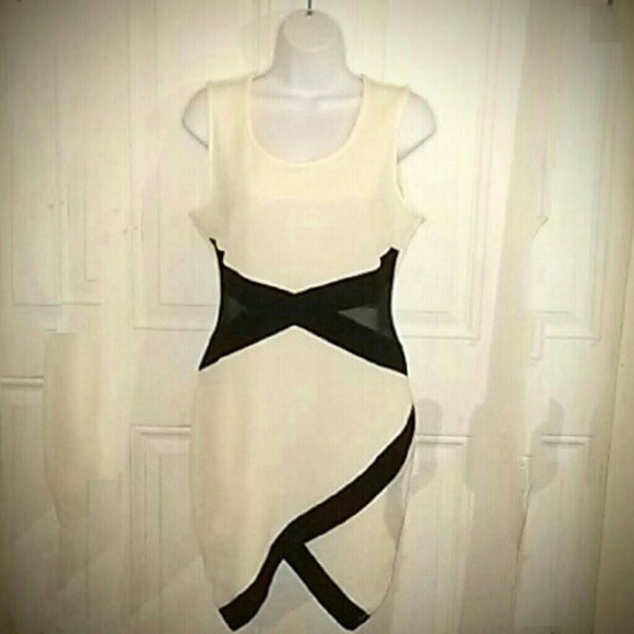 Dress - Picture 5 of 7